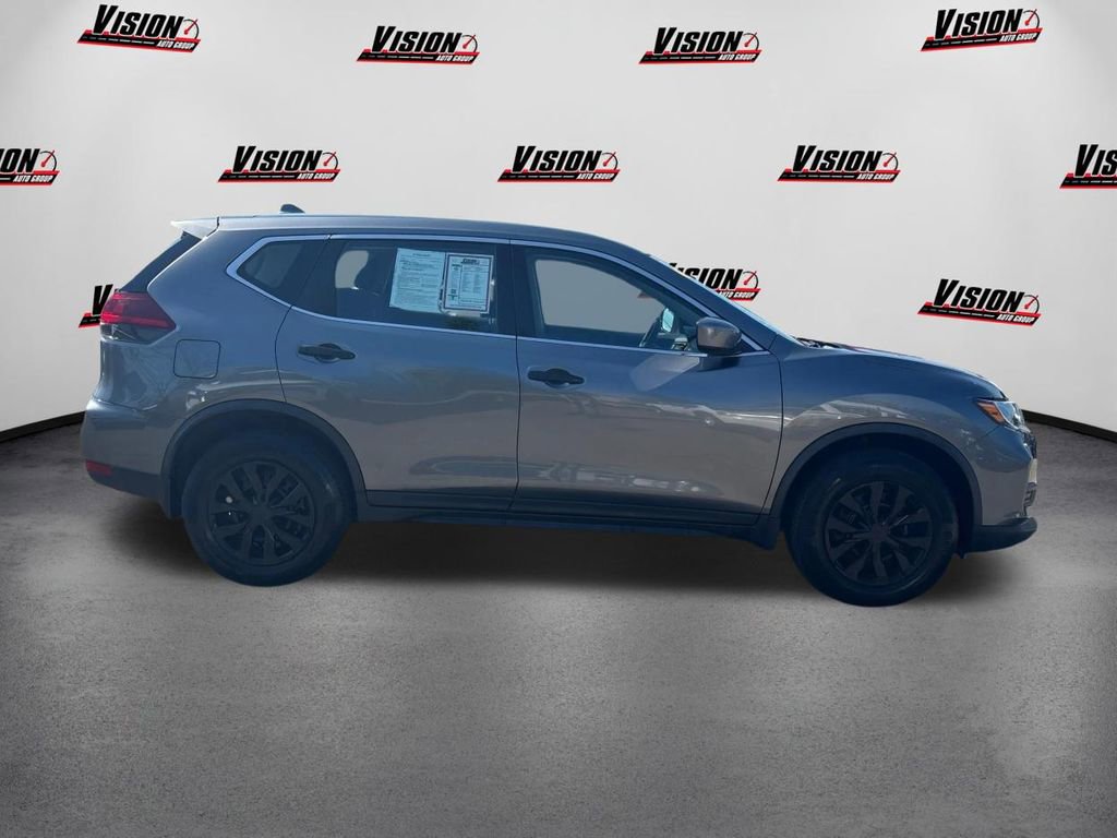 Used 2020 Nissan Rogue S image 4