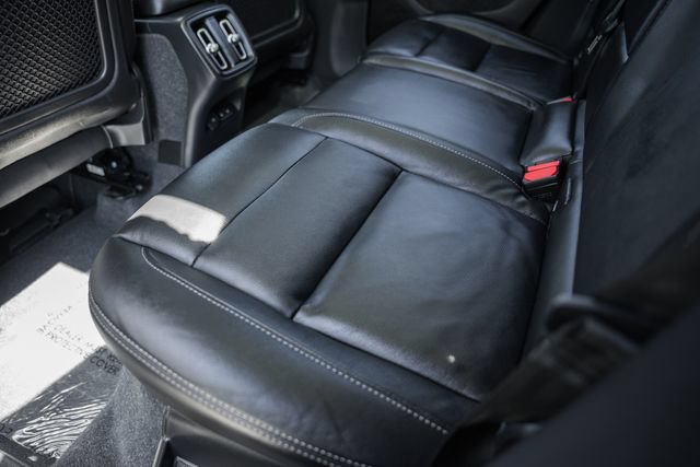 Certified 2023 Volvo XC40 B5 Plus w/ Climate Package AWD/4WD image 33