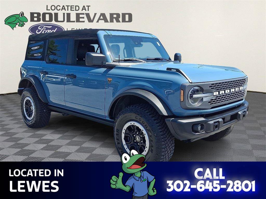 Used 2023 Ford Bronco Badlands w/ Sasquatch Package image 4