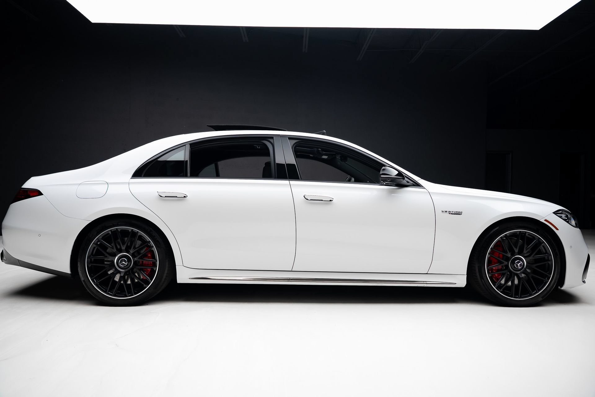 Used 2025 Mercedes-Benz S 63 AMG S image 39