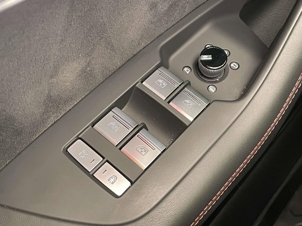 Used 2025 Audi RS 6 performance image 38