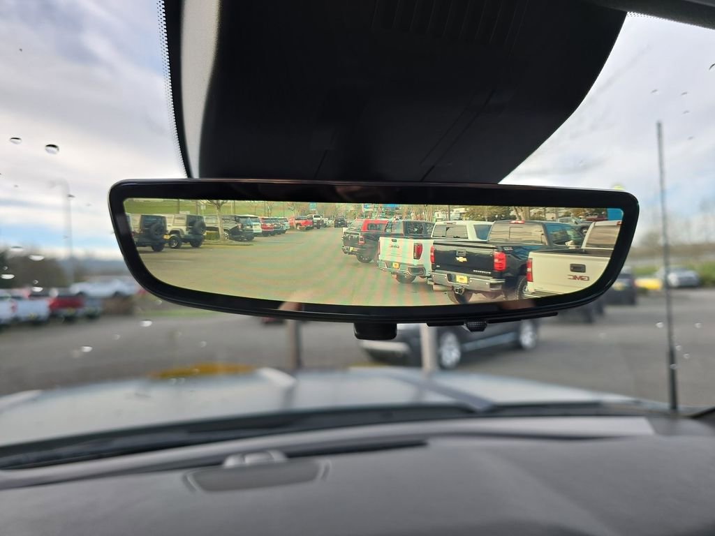 Used 2024 GMC Sierra 3500 Denali Ultimate image 22