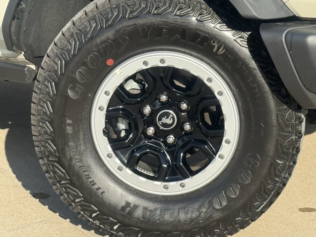Used 2026 Ford Bronco Badlands AWD/4WD image 34