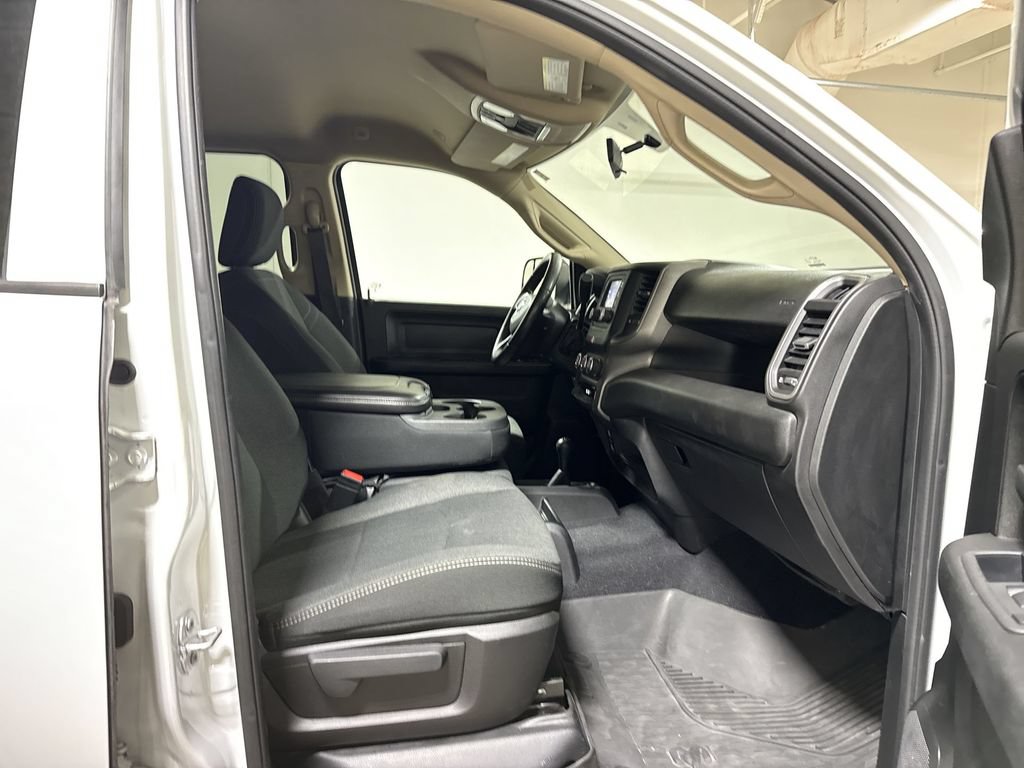Used 2020 RAM 3500 Tradesman AWD/4WD image 21