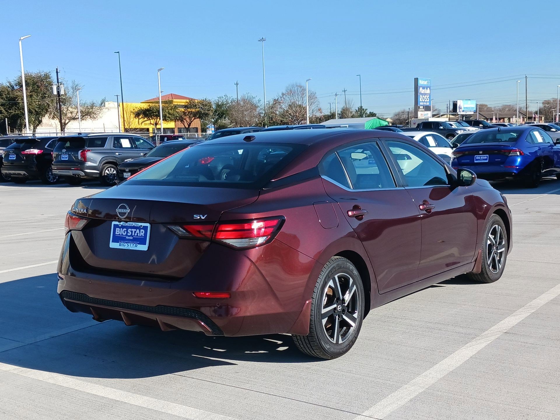 Used 2024 Nissan Sentra SV image 3