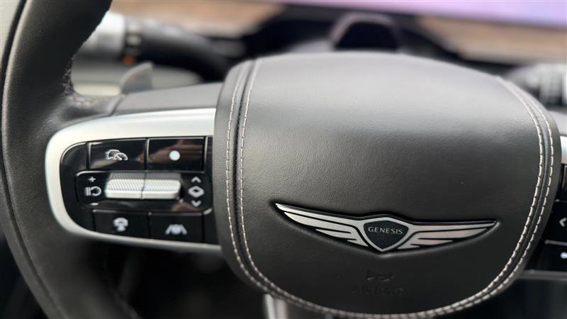 Used 2025 Genesis GV80 3.5T Prestige image 32