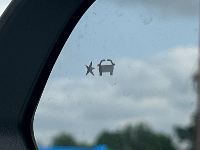 New 2026 Chevrolet Equinox EV LT AWD/4WD image 36