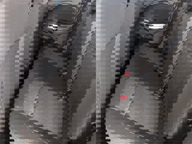 Used 2020 Ford EcoSport SE w/ SE Convenience Package image 21