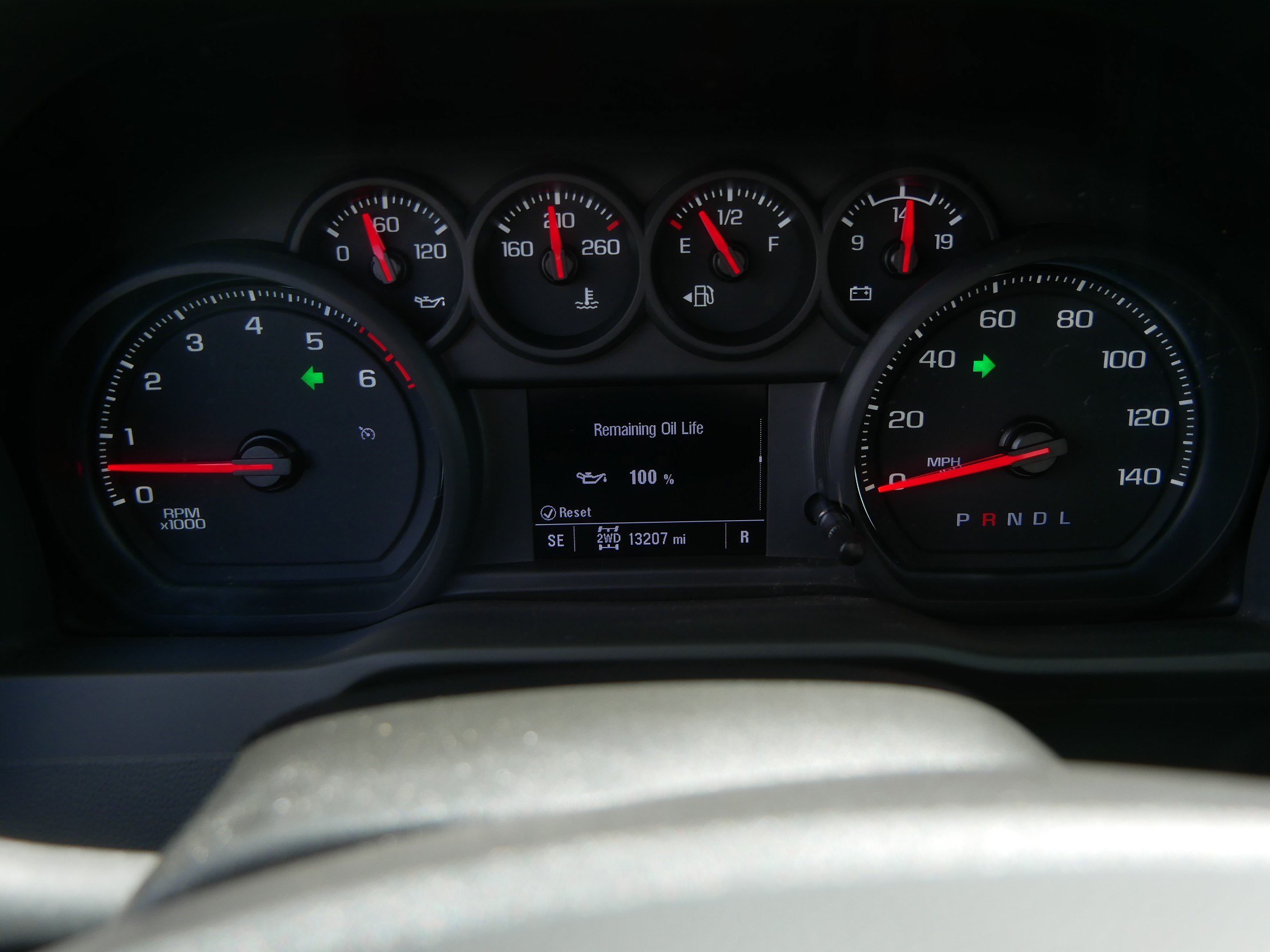 Used 2025 Chevrolet Silverado 2500 Custom w/ Custom Convenience Package AWD/4WD image 34