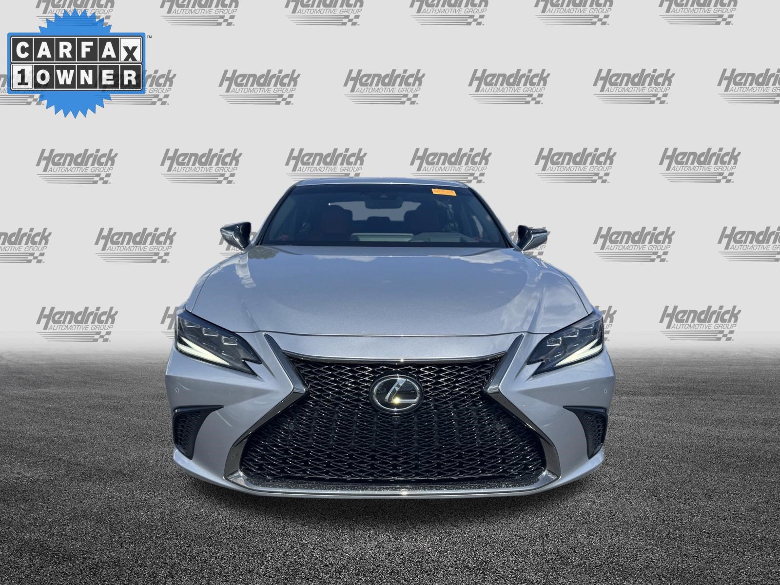 Used 2023 Lexus ES 300h F Sport FWD image 3