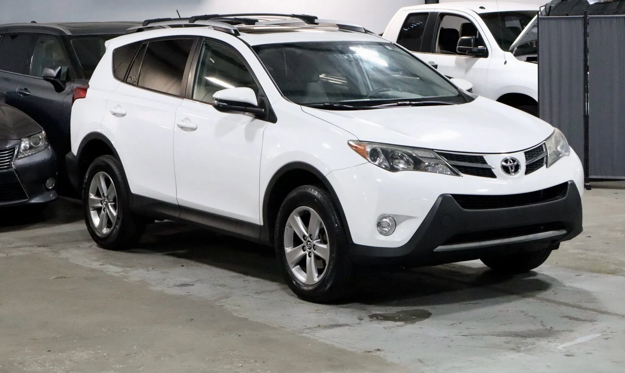 Used 2015 Toyota RAV4 XLE image 3