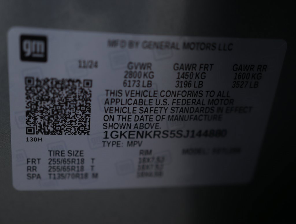 Used 2025 GMC Acadia Elevation image 42