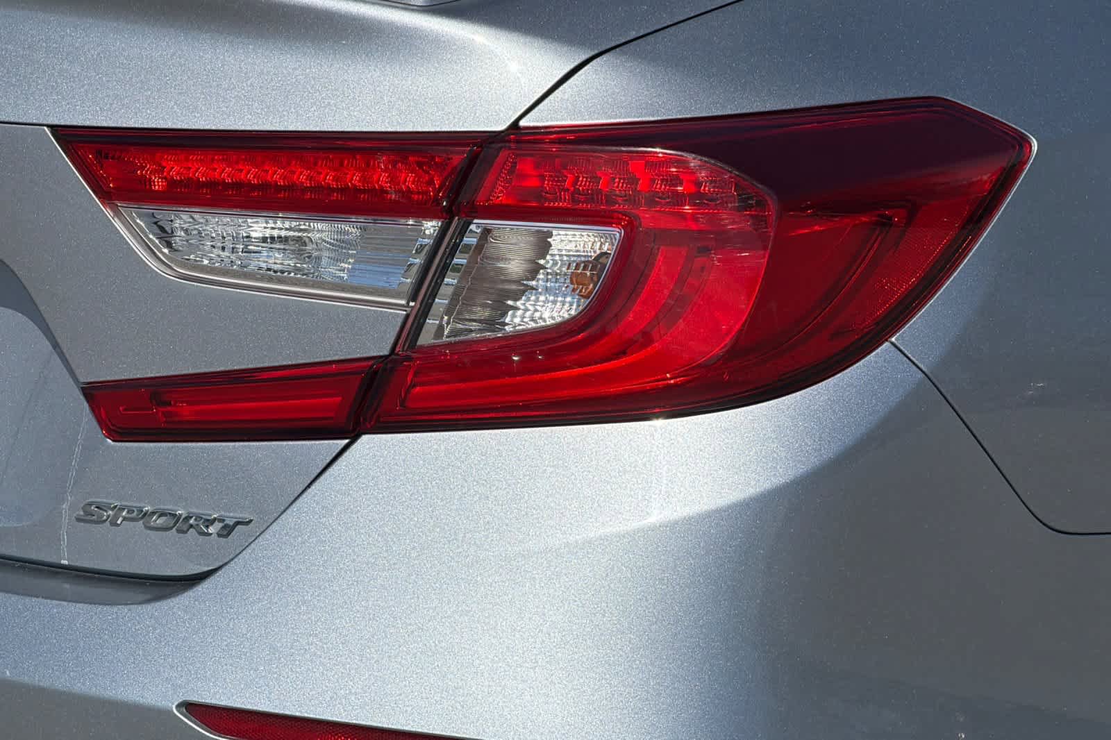 Used 2018 Honda Accord Sport image 26