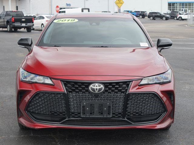 Used 2019 Toyota Avalon XSE image 23