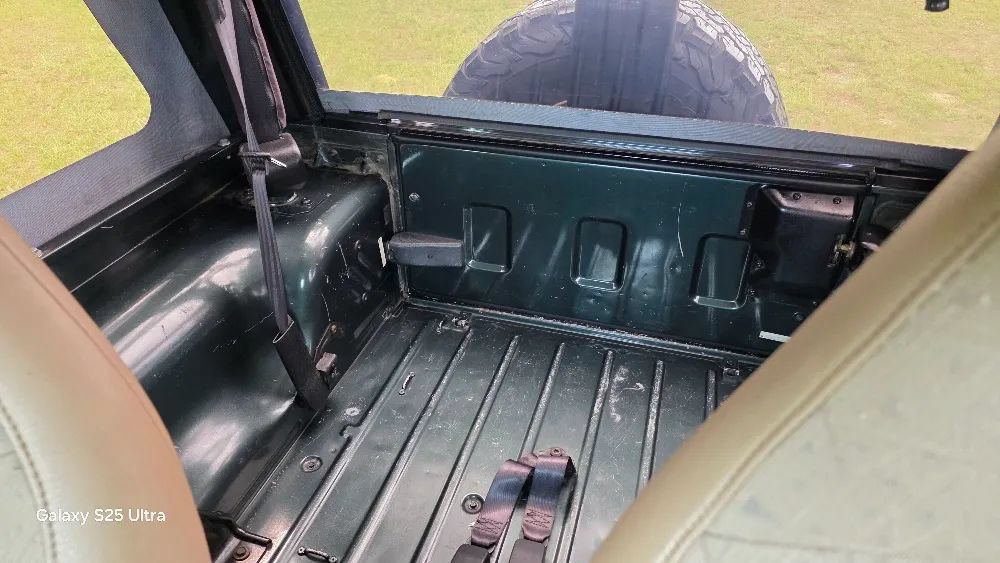 Used 2002 Jeep Wrangler Sport AWD/4WD image 9
