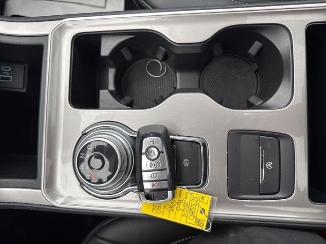 Used 2024 Ford Edge SEL w/ Convenience Package image 36