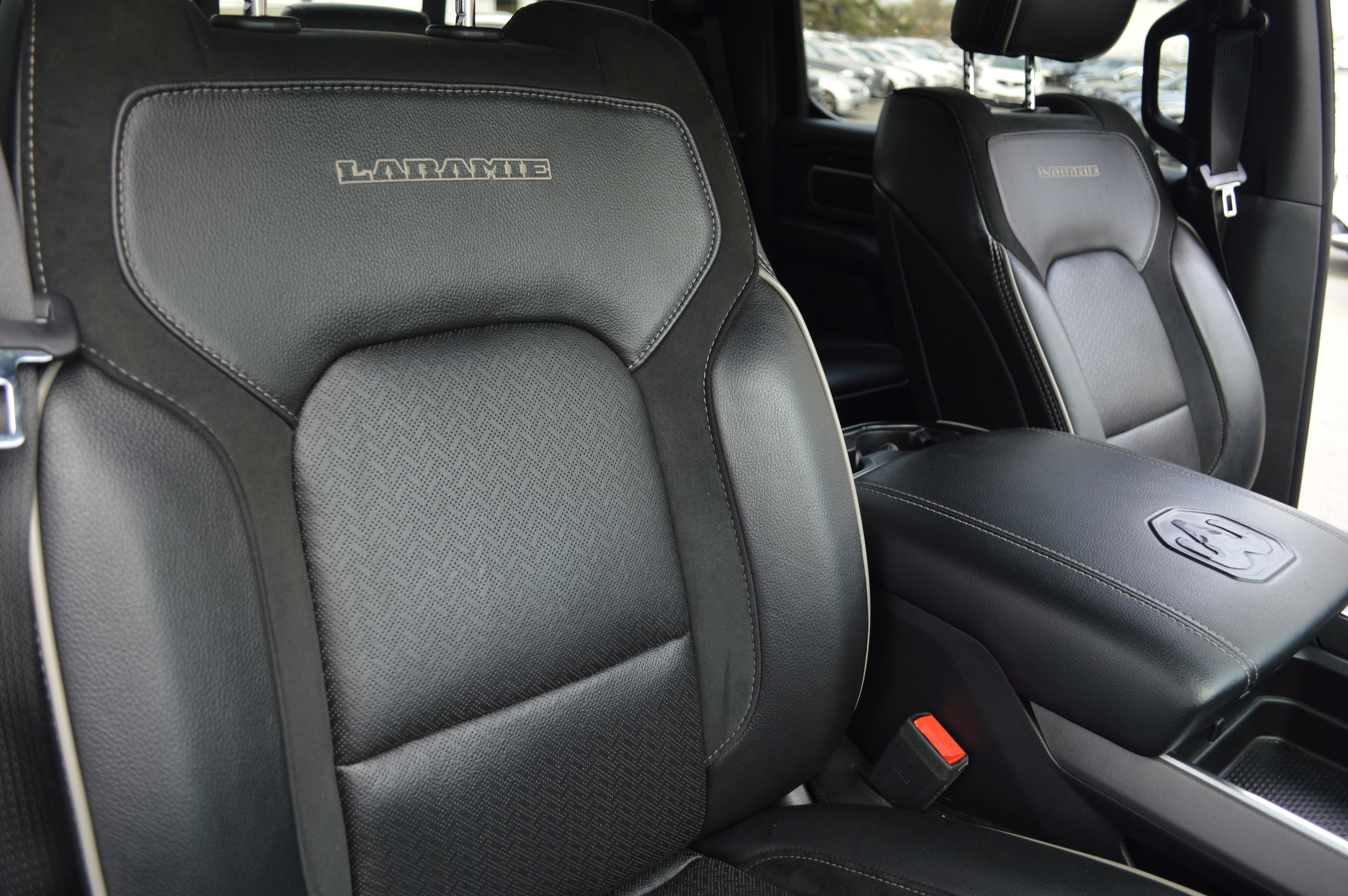 Used 2020 RAM 1500 Laramie w/ Sport Appearance Package image 40