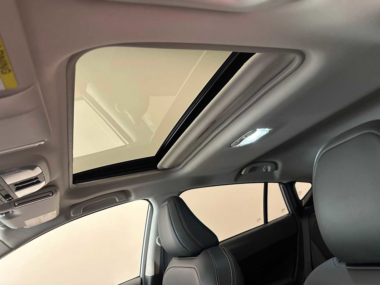 Used 2024 Subaru Crosstrek 2.5i Limited w/ Crosstrek Mirror Package image 20