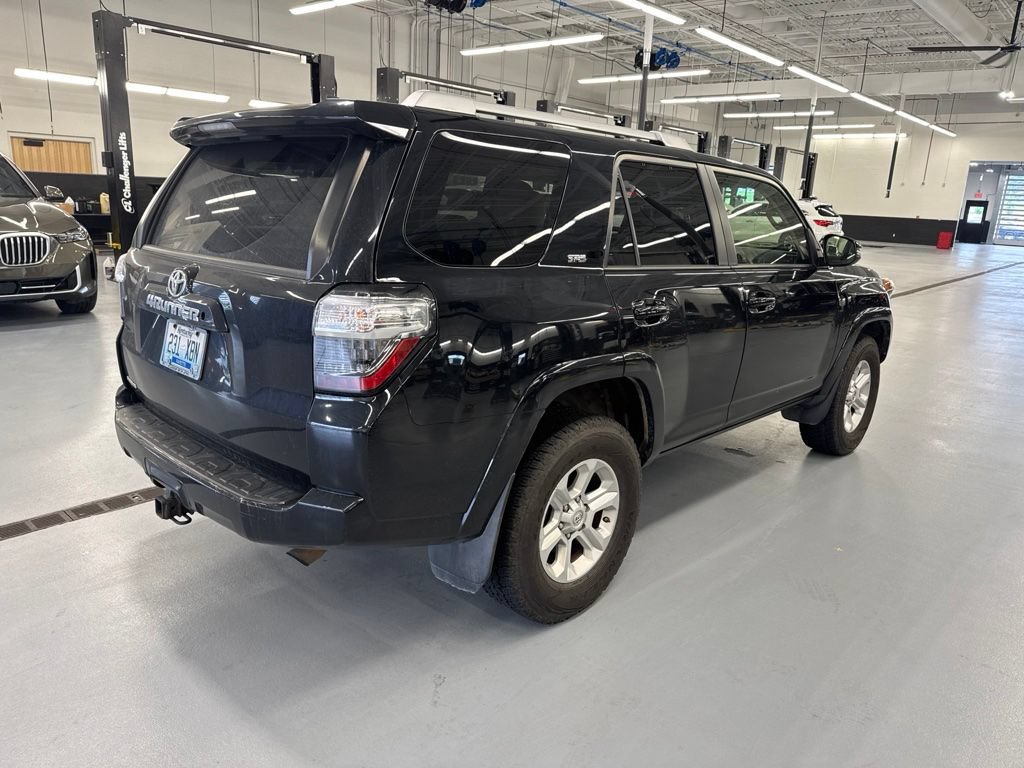 Used 2017 Toyota 4Runner SR5 Premium AWD/4WD image 5