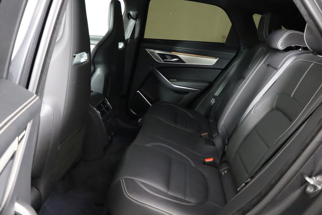Used 2025 Jaguar F-PACE R-Dynamic S AWD/4WD image 15