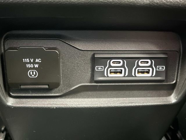 Used 2024 Jeep Grand Cherokee Altitude image 6