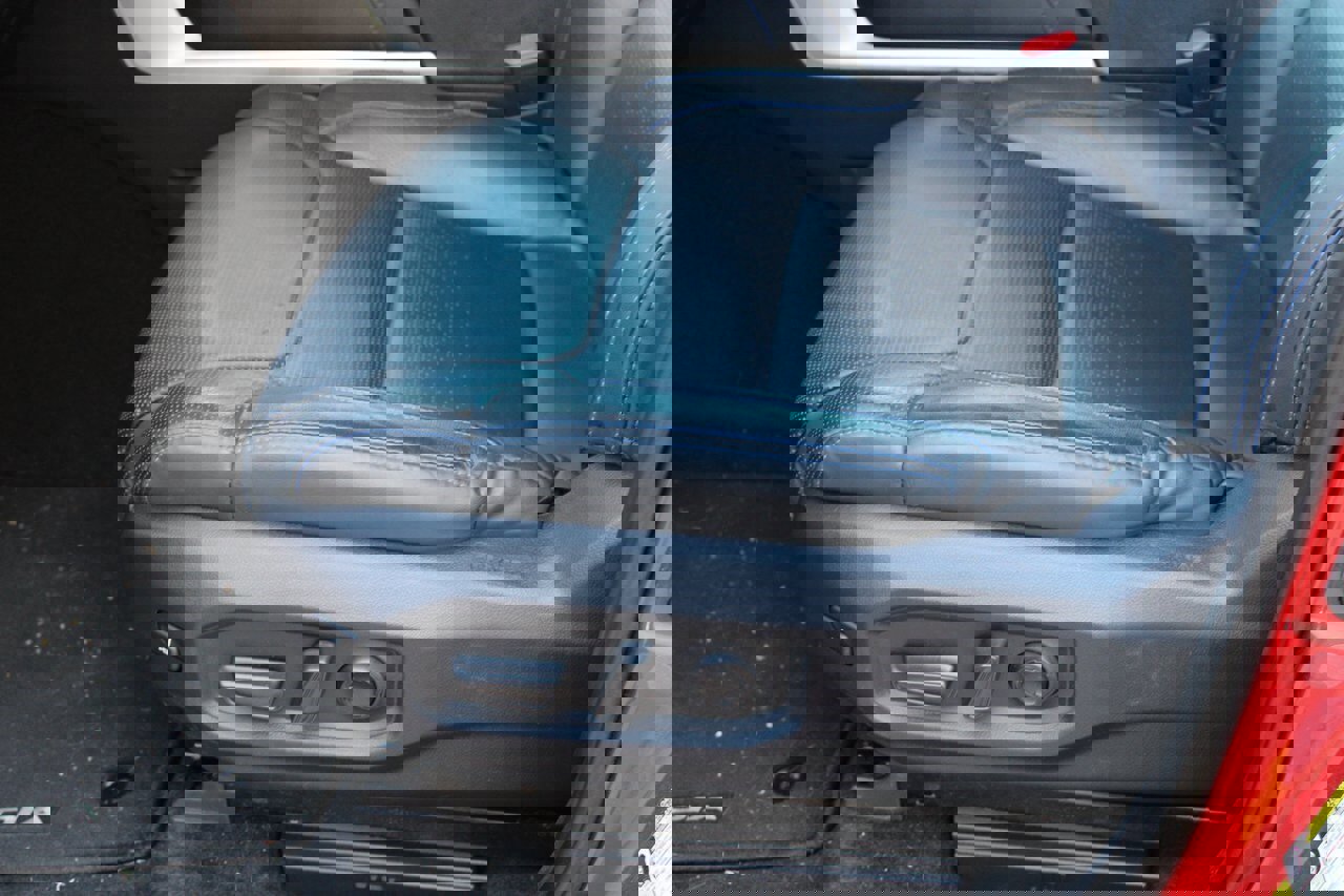 Used 2024 Toyota Sequoia Platinum image 15