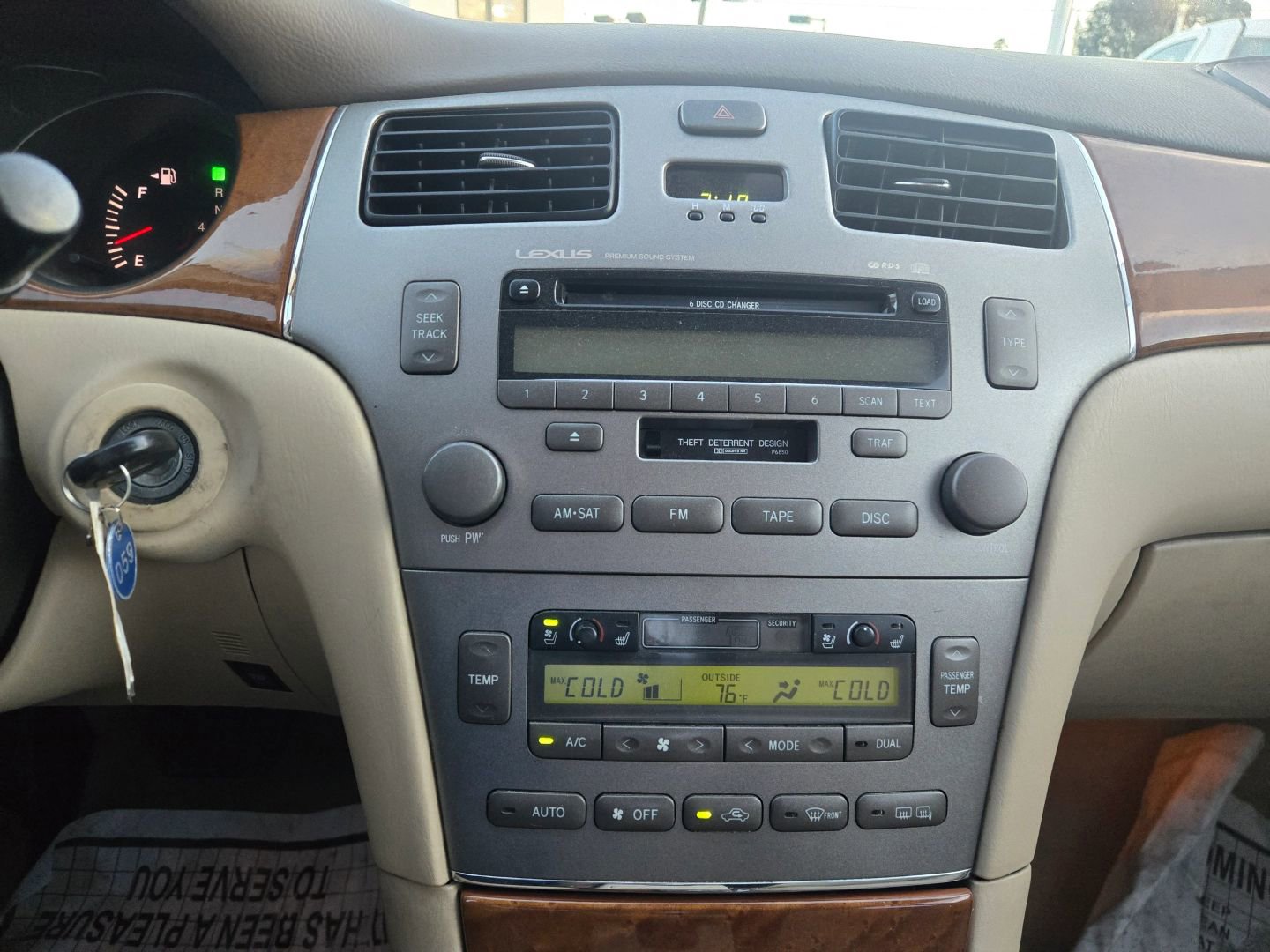 Used 2005 Lexus ES 330 FWD image 23