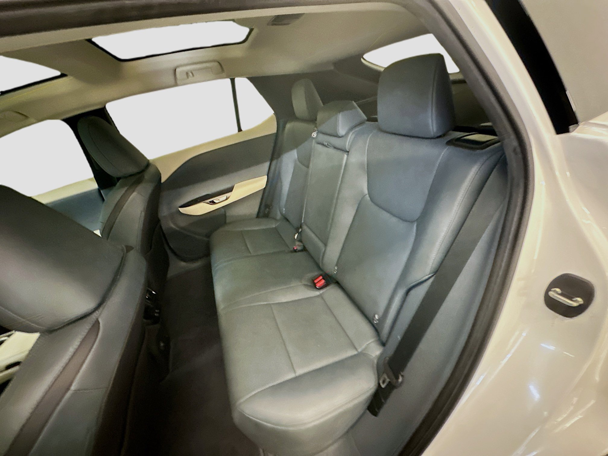Used 2023 Lexus RZ 450e Premium w/ Technology Package AWD/4WD image 30