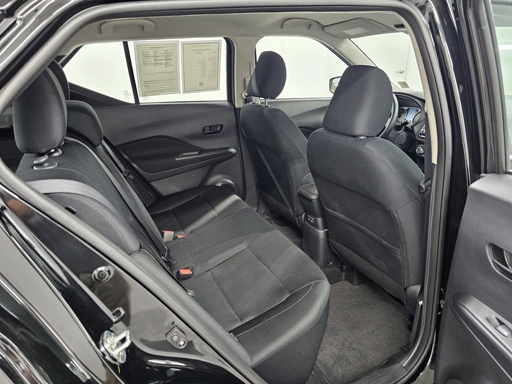 Used 2025 Nissan Kicks Play S FWD image 21