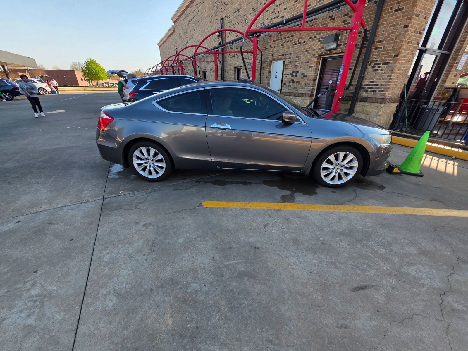 Used 2009 Honda Accord EX-L image 1