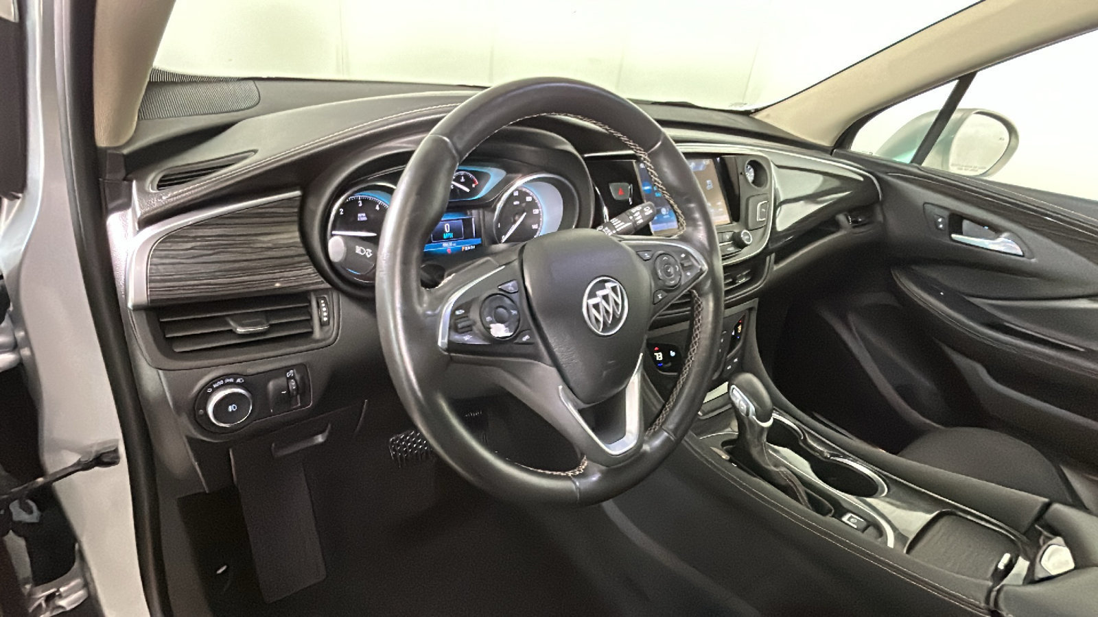 Used 2017 Buick Envision Essence AWD/4WD image 16