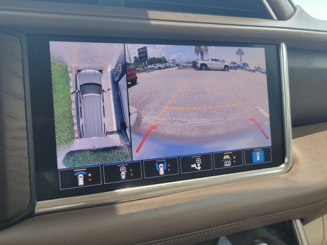 Used 2021 GMC Yukon Denali w/ Denali Premium Package RWD image 21