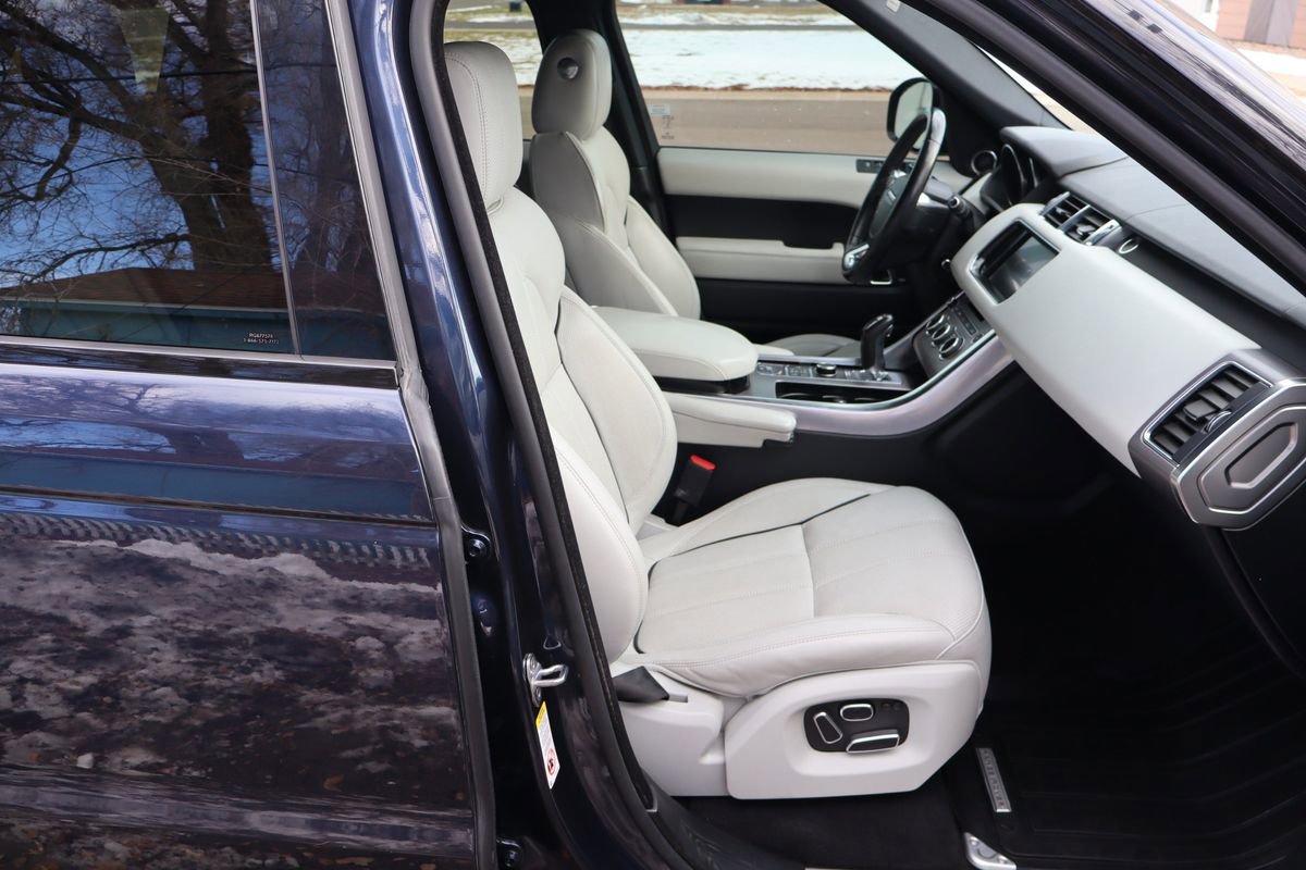 Used 2014 Land Rover Range Rover Sport HSE image 22