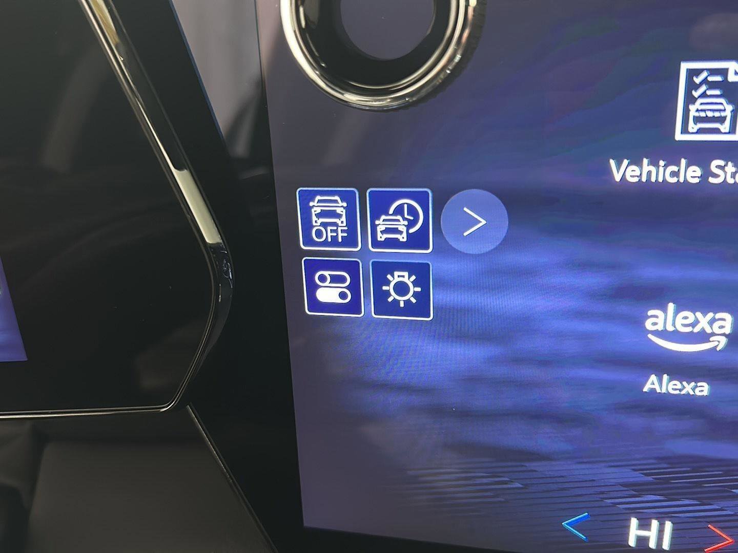 Used 2025 Chevrolet Blazer EV LT image 14