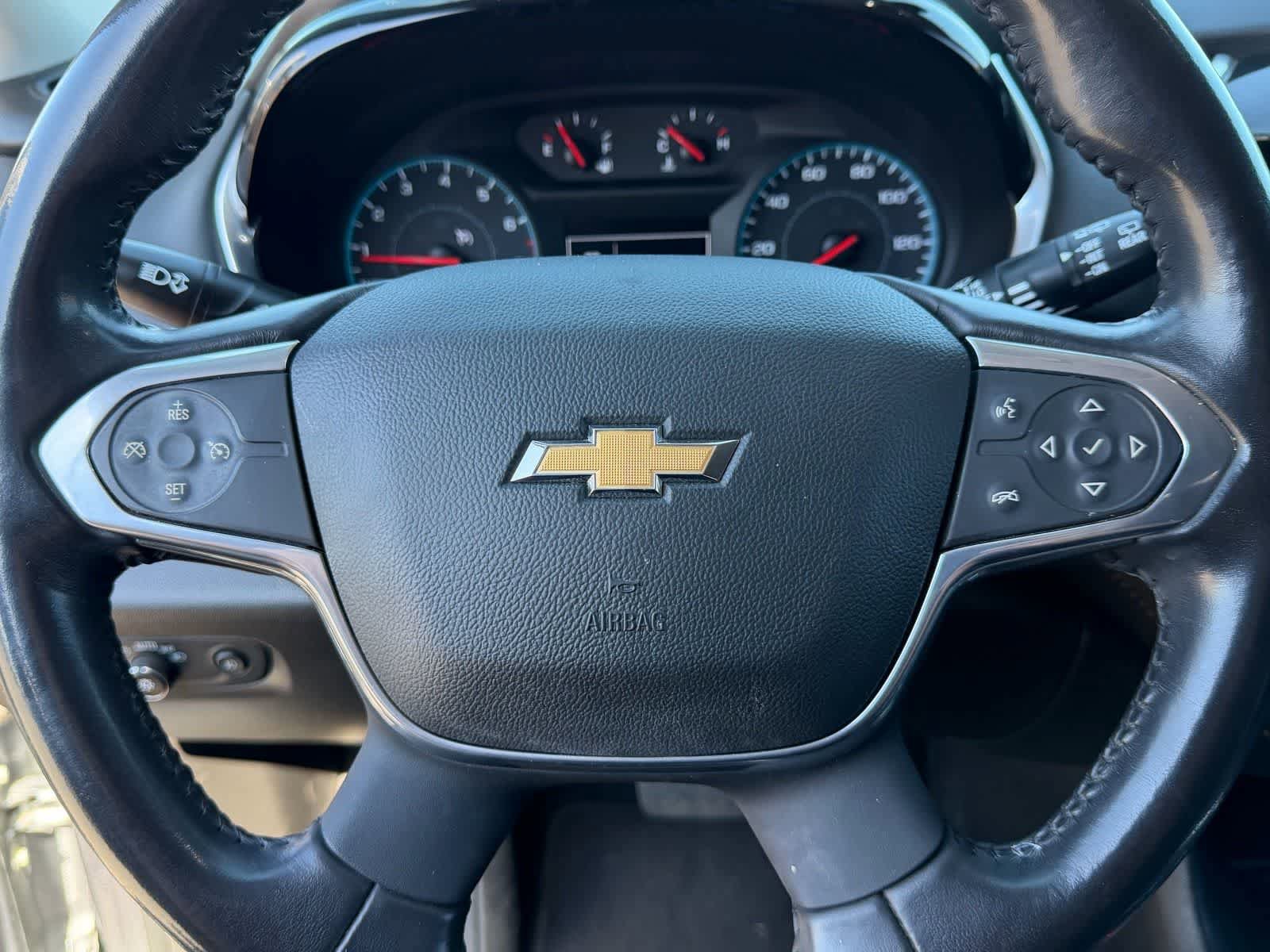 Used 2020 Chevrolet Traverse LT FWD image 14