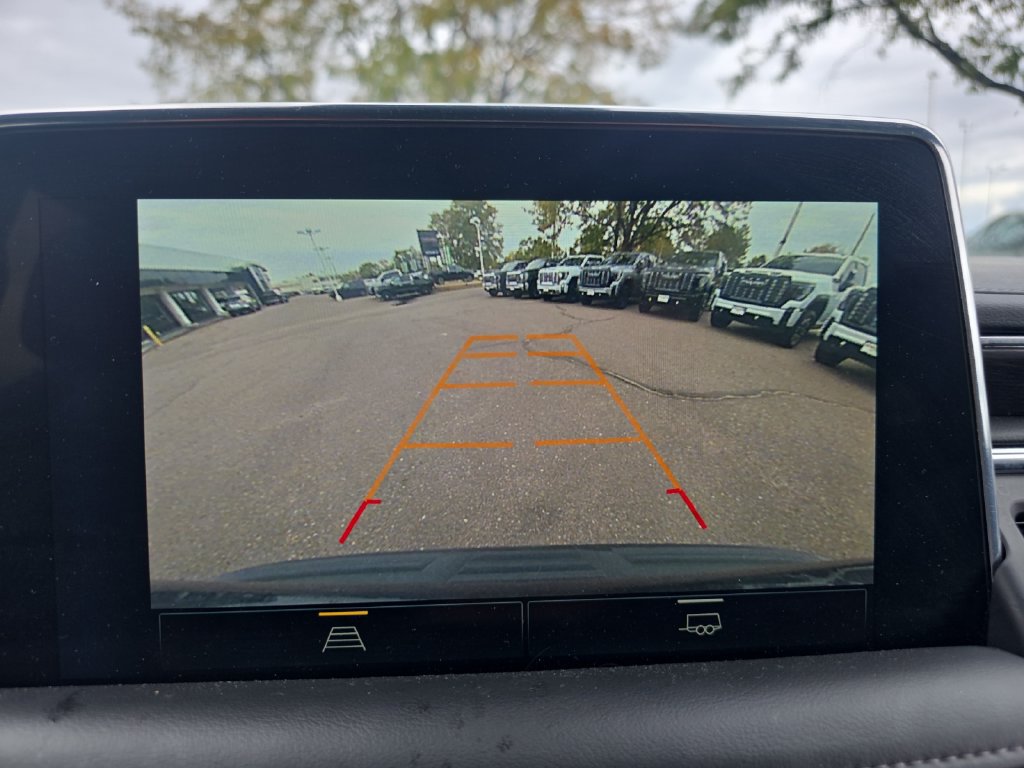 Used 2024 Chevrolet Tahoe LT AWD/4WD image 23
