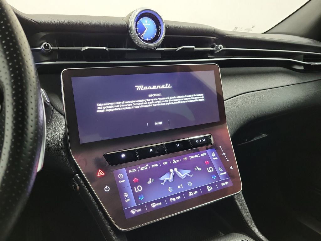 Used 2024 Maserati Grecale GT image 27