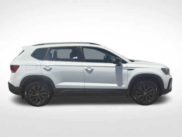 Used 2024 Volkswagen Taos S FWD image 8