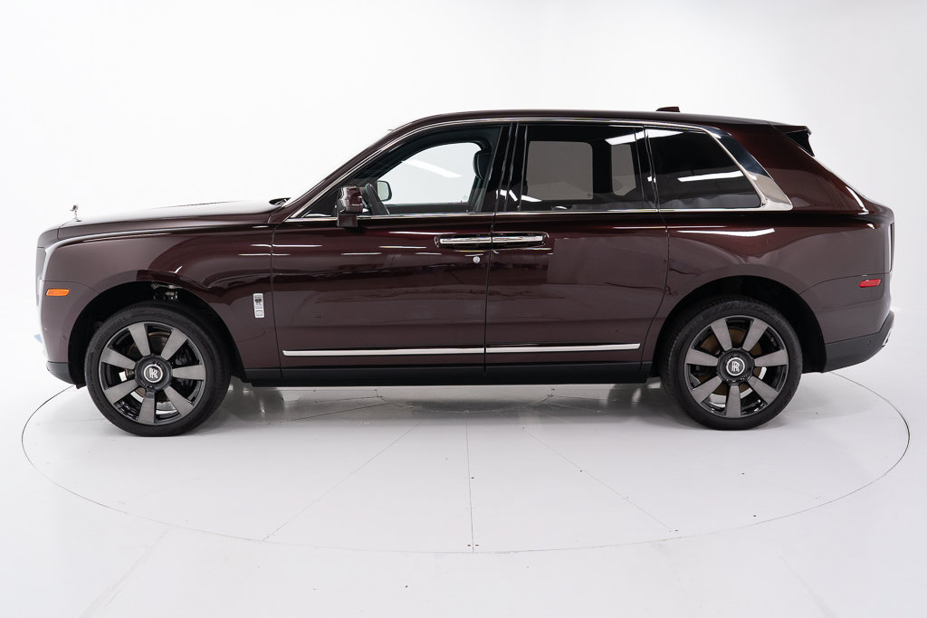 Certified 2023 Rolls-Royce Cullinan AWD/4WD image 2