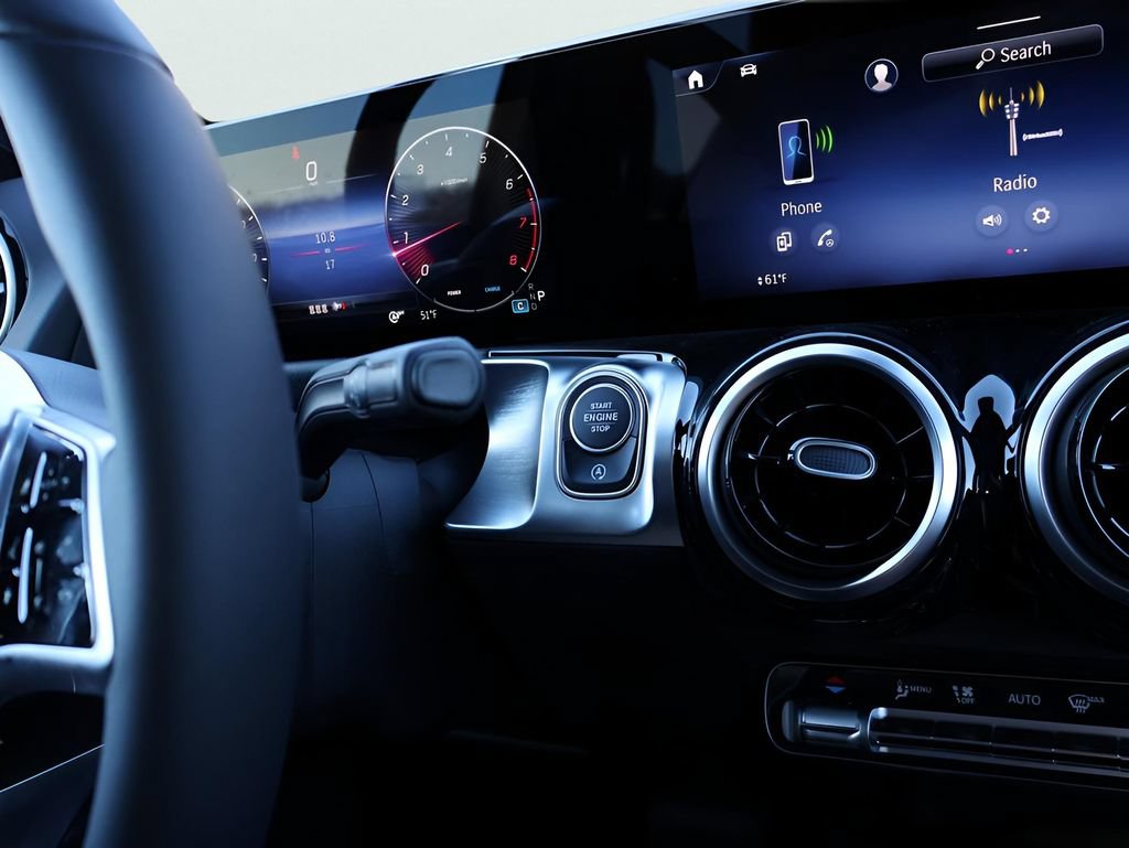 New 2026 Mercedes-Benz GLB 250 4MATIC image 29
