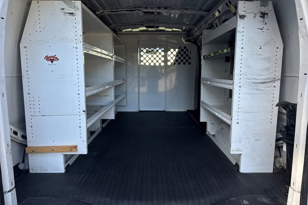 Used 2020 Chevrolet Express 2500 w/ Communications Package RWD image 17