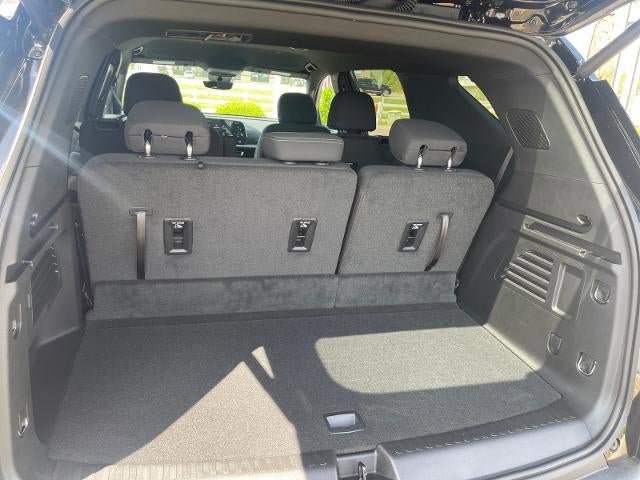 New 2026 Chevrolet Traverse LT w/ Driver Confidence Package FWD image 19