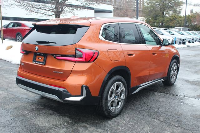 Certified 2023 BMW X1 xDrive28i w/ Convenience Package image 10