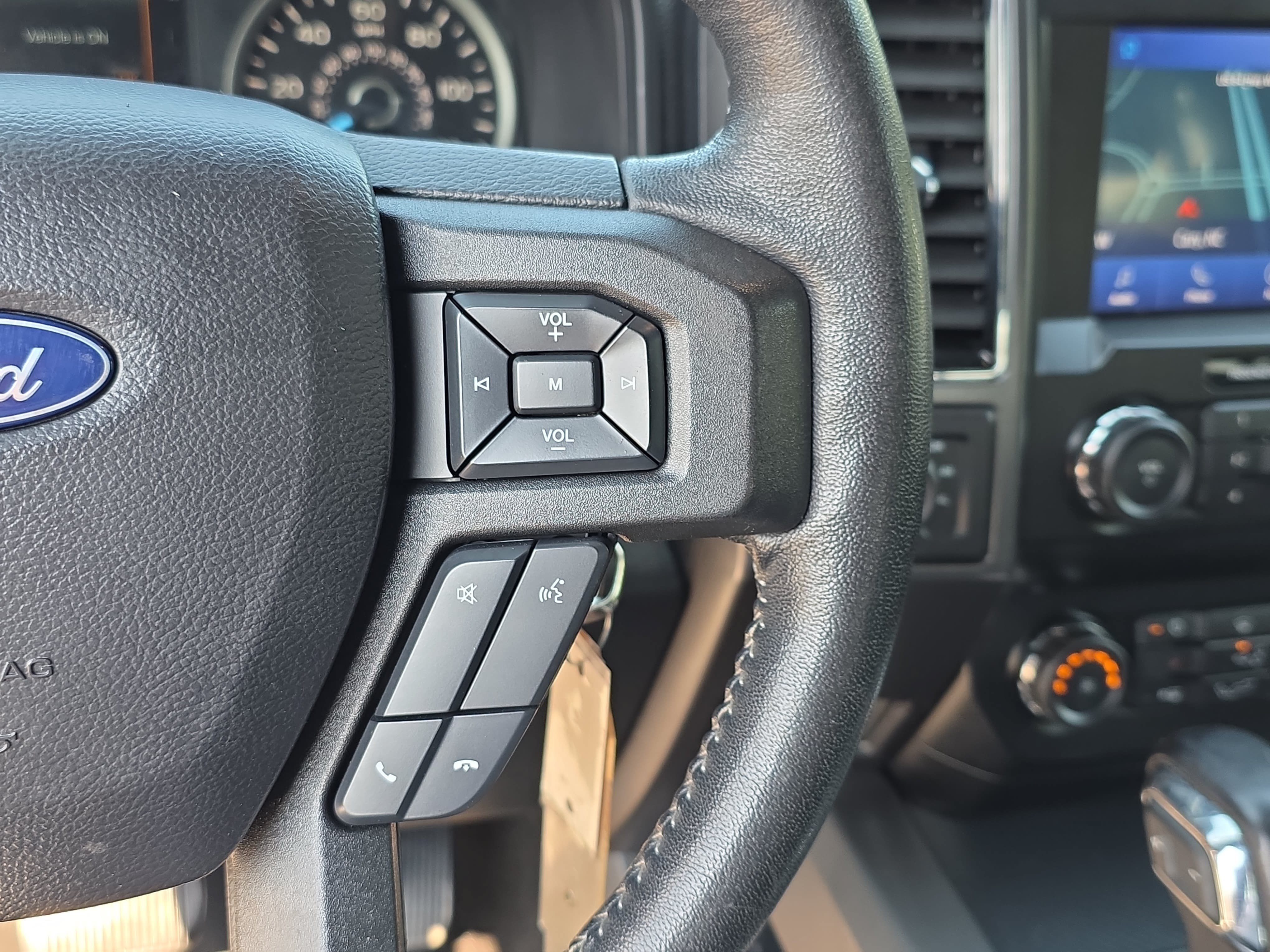 Used 2020 Ford F150 XLT w/ Equipment Group 302A Luxury AWD/4WD image 15