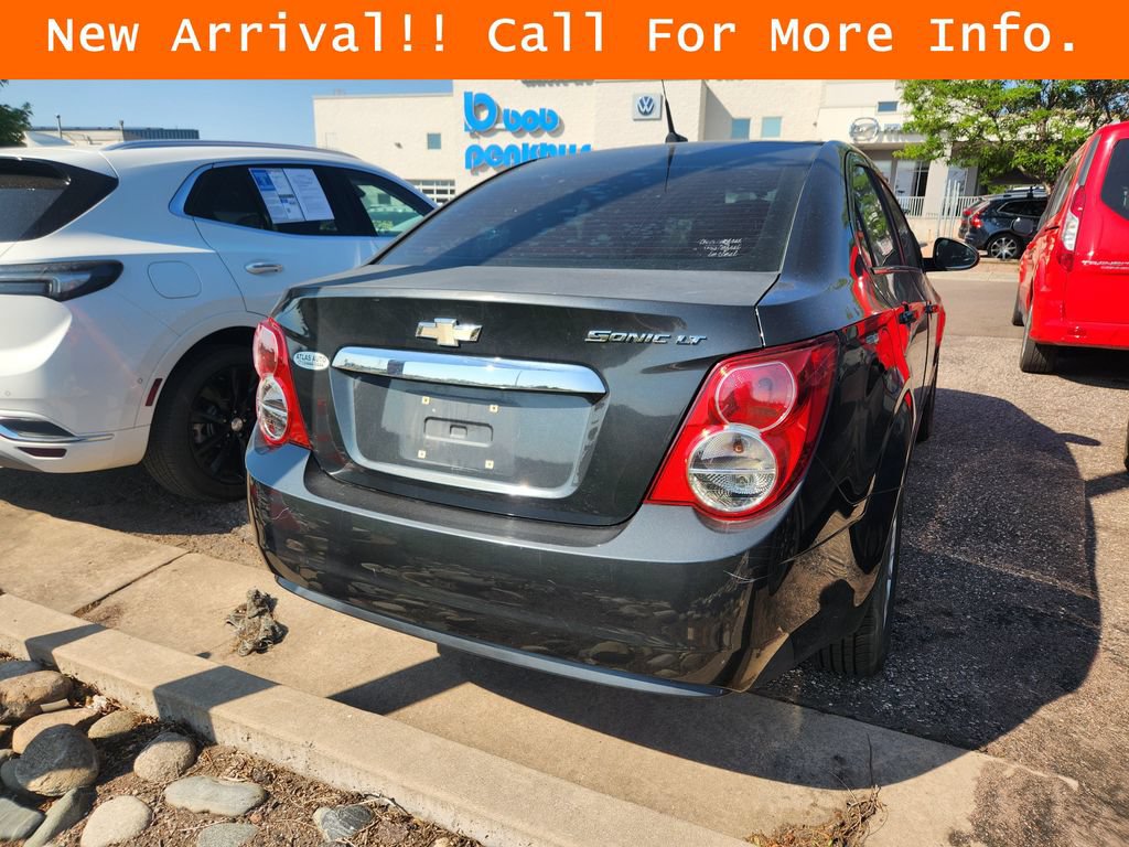 Used 2014 Chevrolet Sonic LT FWD image 9