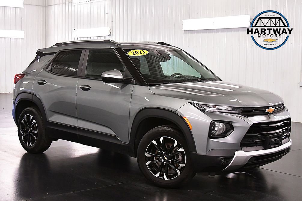 Used 2023 Chevrolet TrailBlazer LT w/ Convenience Package image 1