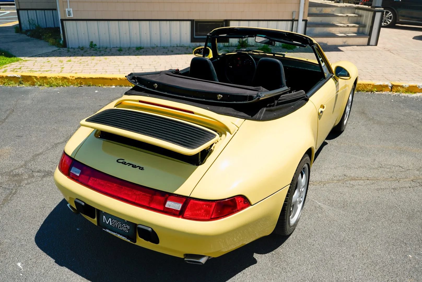 Used 1997 Porsche 911 Carrera RWD image 5