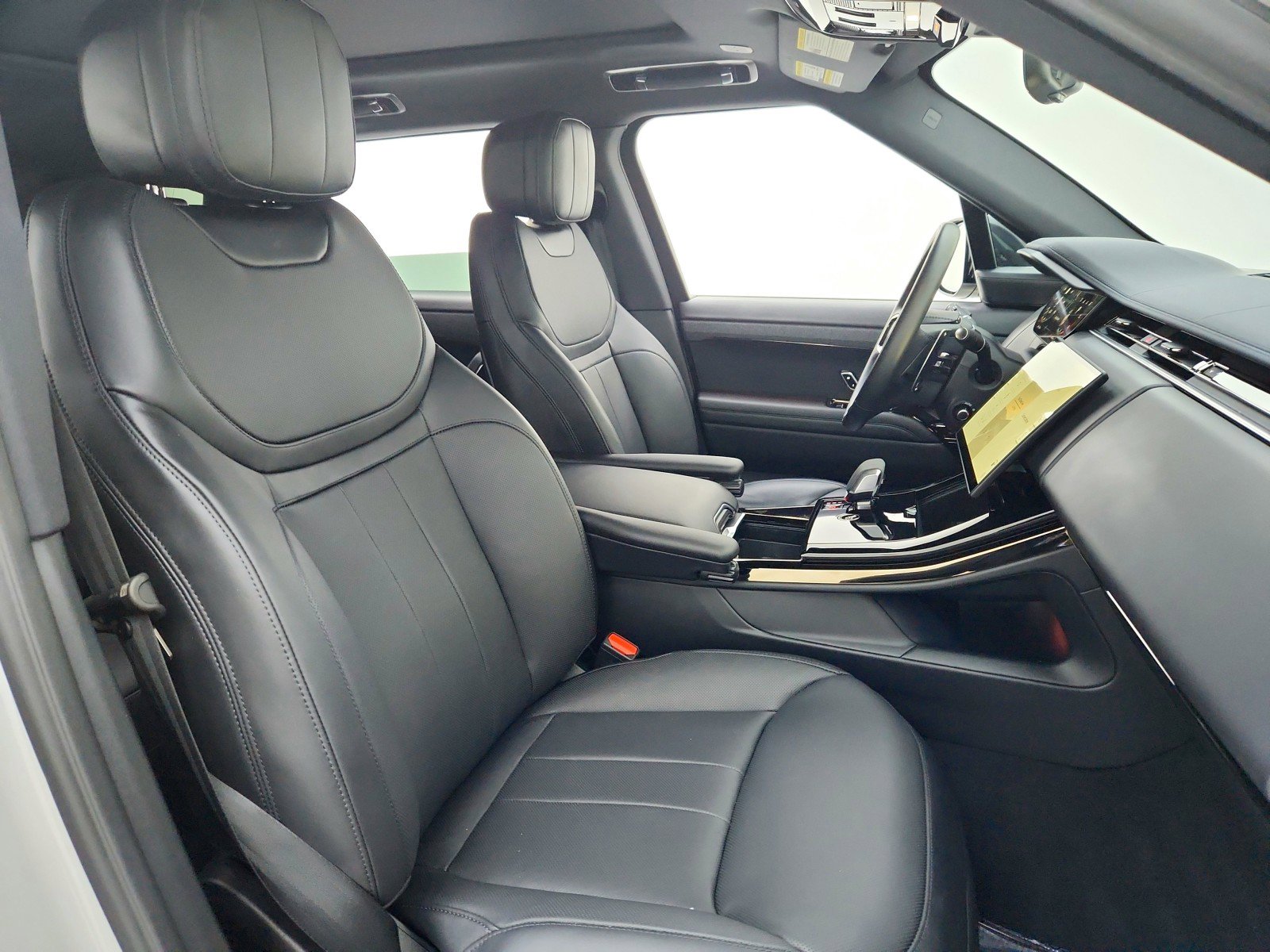 Used 2025 Land Rover Range Rover Sport Dynamic SE image 27