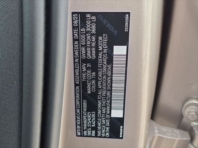 Used 2026 Volvo XC90 T8 Plus w/ Protection Package Premier AWD/4WD image 28