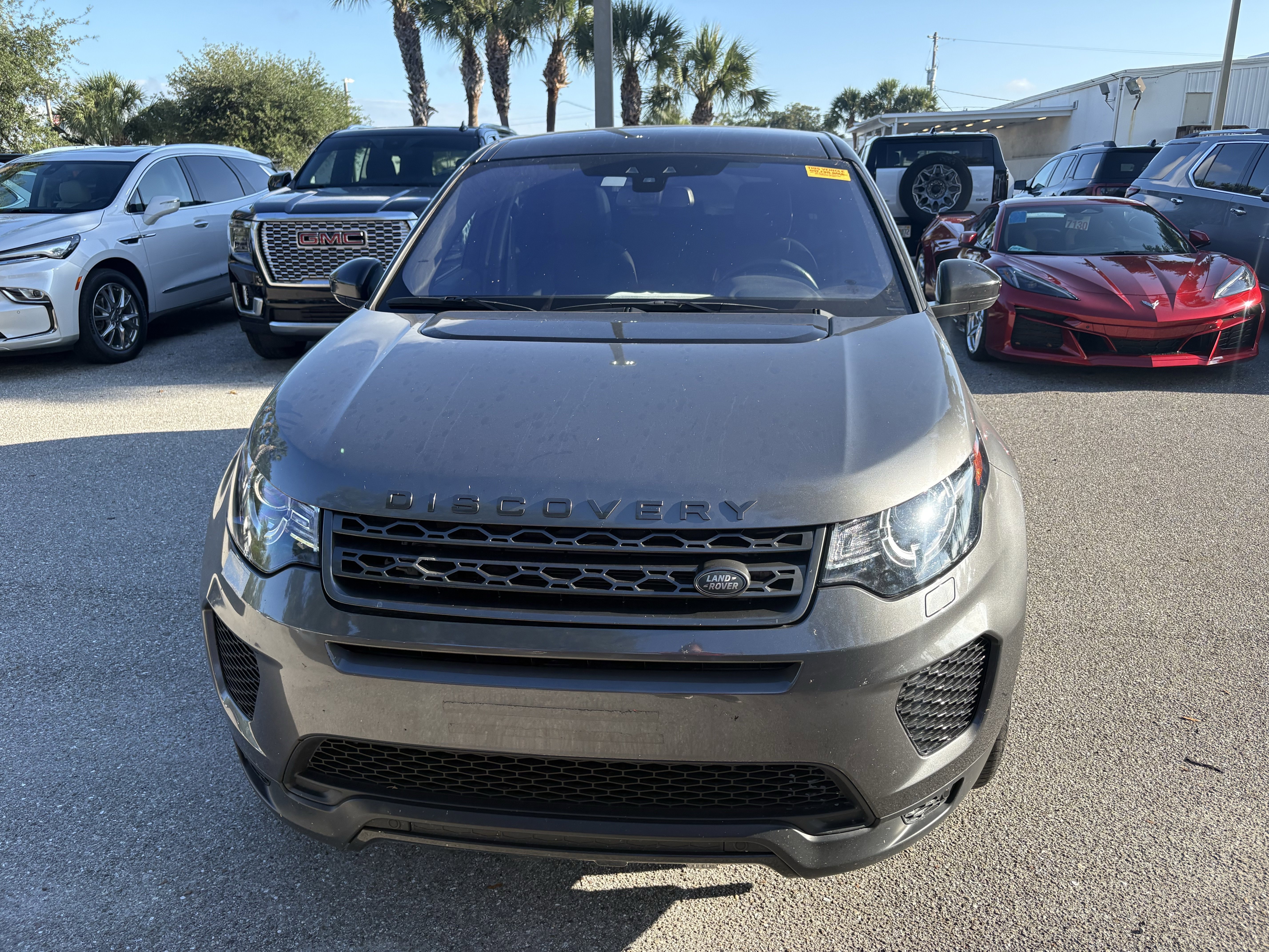 Used 2019 Land Rover Discovery Sport HSE AWD/4WD image 2